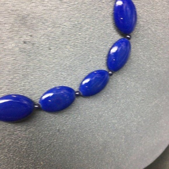 Long Graduated Oval Necklace Navy Blue Silver Hook Smooth Retro Classic - Picture 5 of 7